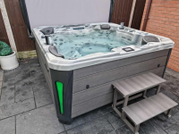 SPA басейн Superior Spas Premium Infinity