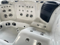 SPA басейн Superior Spas Premium Maximus