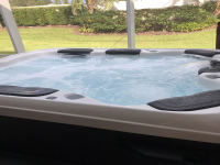 Spa басейн Bullfrog Spas A-series A8L