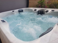 SPA басейн Superior Spas Deluxe Tahiti